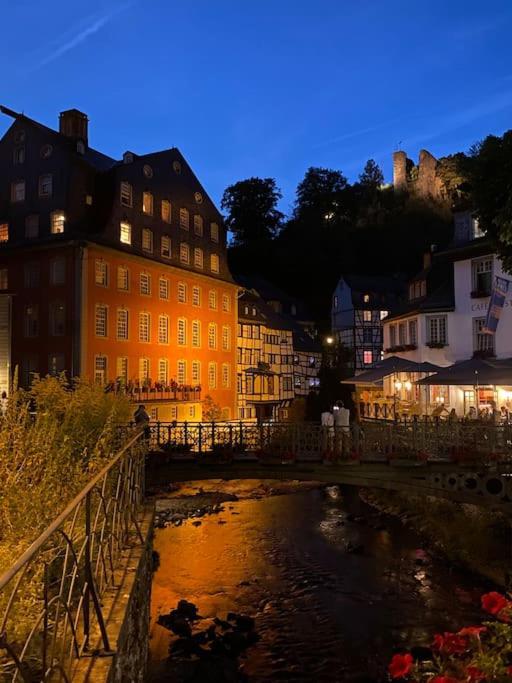 Hueftgold Schlafen & Wohnen Apartment Monschau Exterior photo